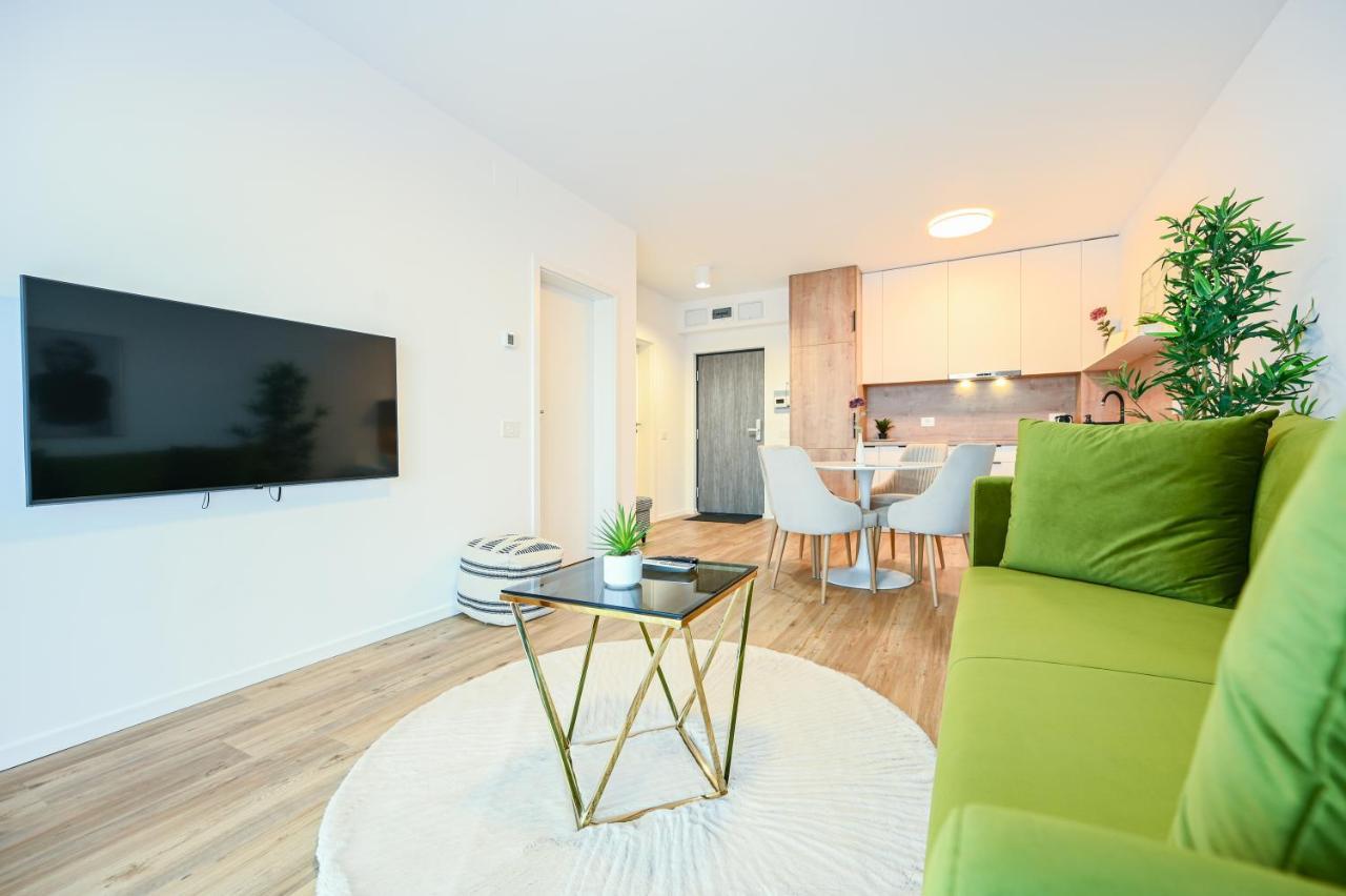 Apartament Km Flats Oradea Zewnętrze zdjęcie