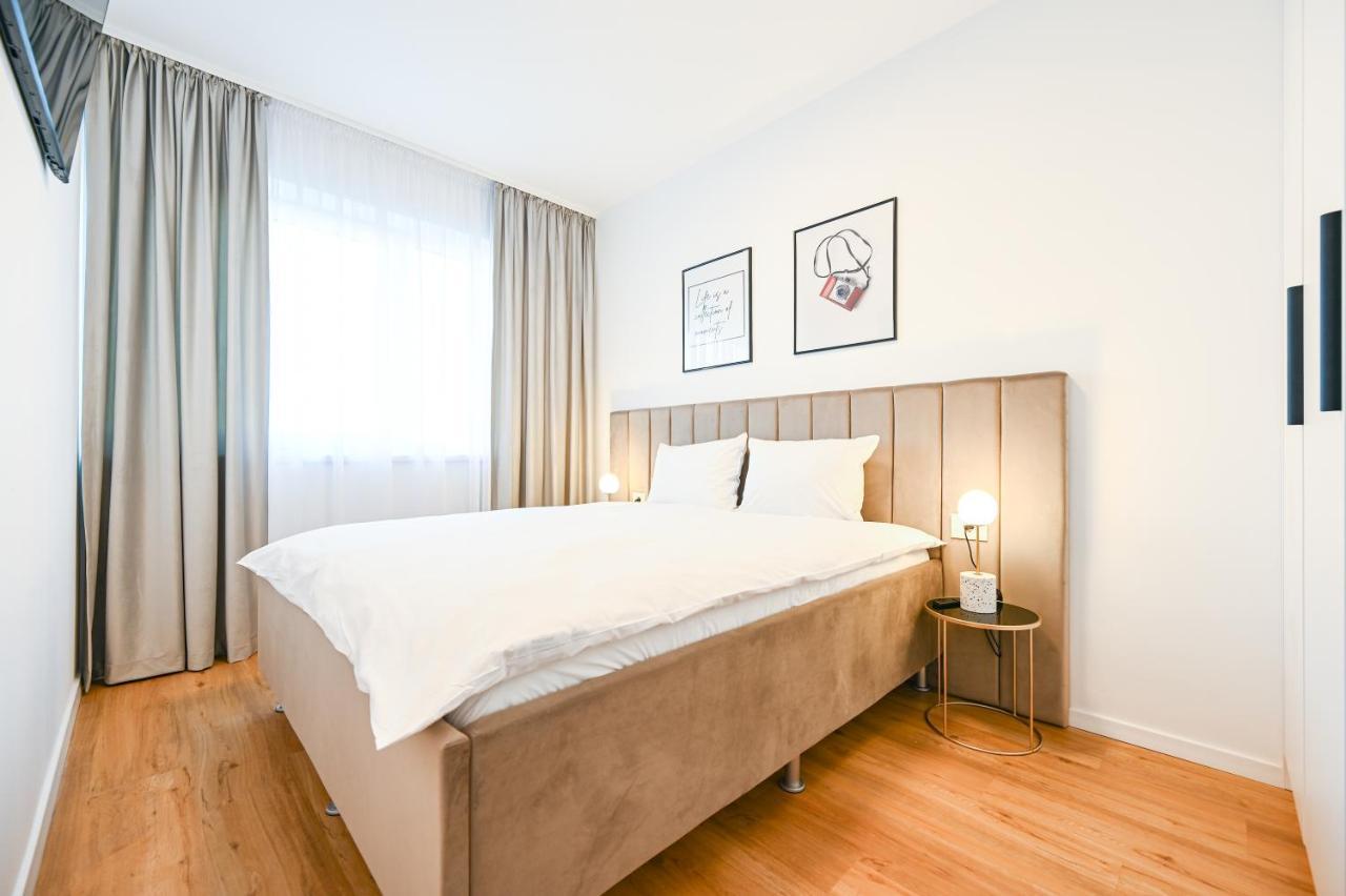 Apartament Km Flats Oradea Zewnętrze zdjęcie